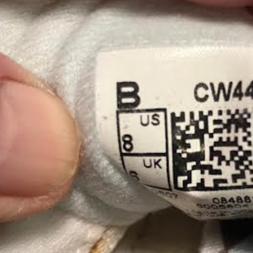 New Balance Sneakers Size 8 - Picture 6 of 6
